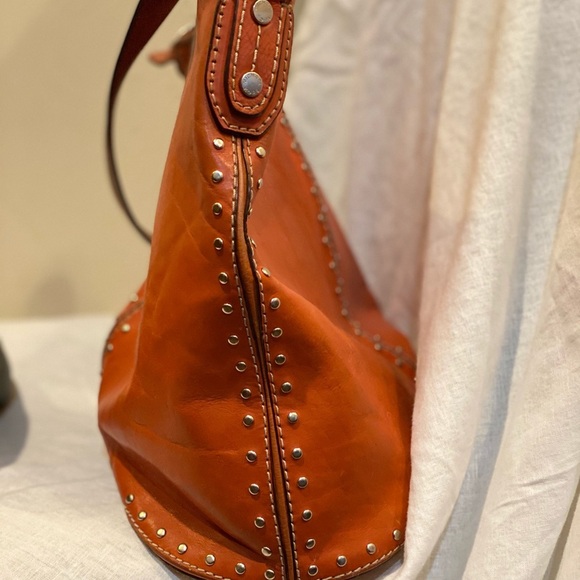 Micheal Kors Bag - Picture 6 of 8